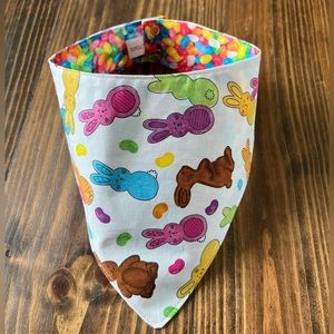 Handmade - L - Pet Bandana w/Snaps - Bunnies & Jelly Beans - Measurements in pix